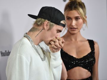 Hailey Bieber publica indirecta y niega pelea con Justin Bieber en Las Vegas.