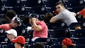En el Nationals Park se vivieron momentos de terror en la sexta entrada.
