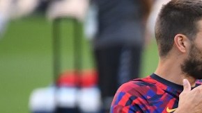 El central del club catalán aspira jugar otra vez con el argentino.