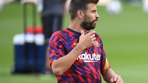 El central del club catalán aspira jugar otra vez con el argentino.