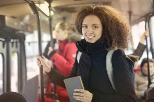 Qué pasa cuando una ciudad ofrece transporte público gratuito a sus ciudadanos