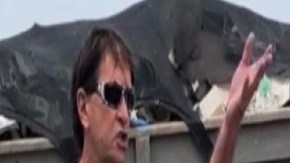 VIDEO: "Llamaré a inmigración", la amenaza de hombre a obreros hispanos