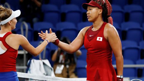 Sorpresas en Tokio 2020: Naomi Osaka se despide en primer partido y Simone Biles fuera de competencia “por nervios”