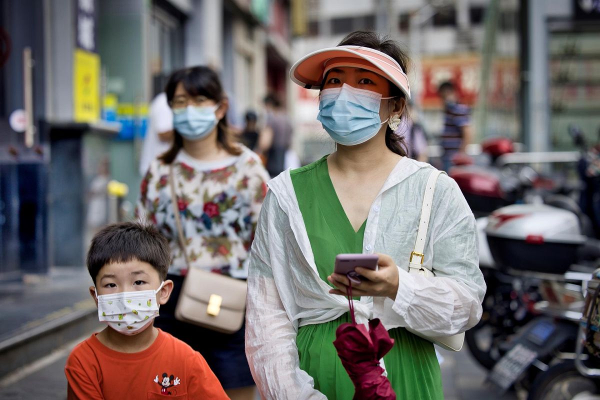 China faces its worst coronavirus outbreak since pandemic began China faces its worst coronavirus outbreak since pandemic began