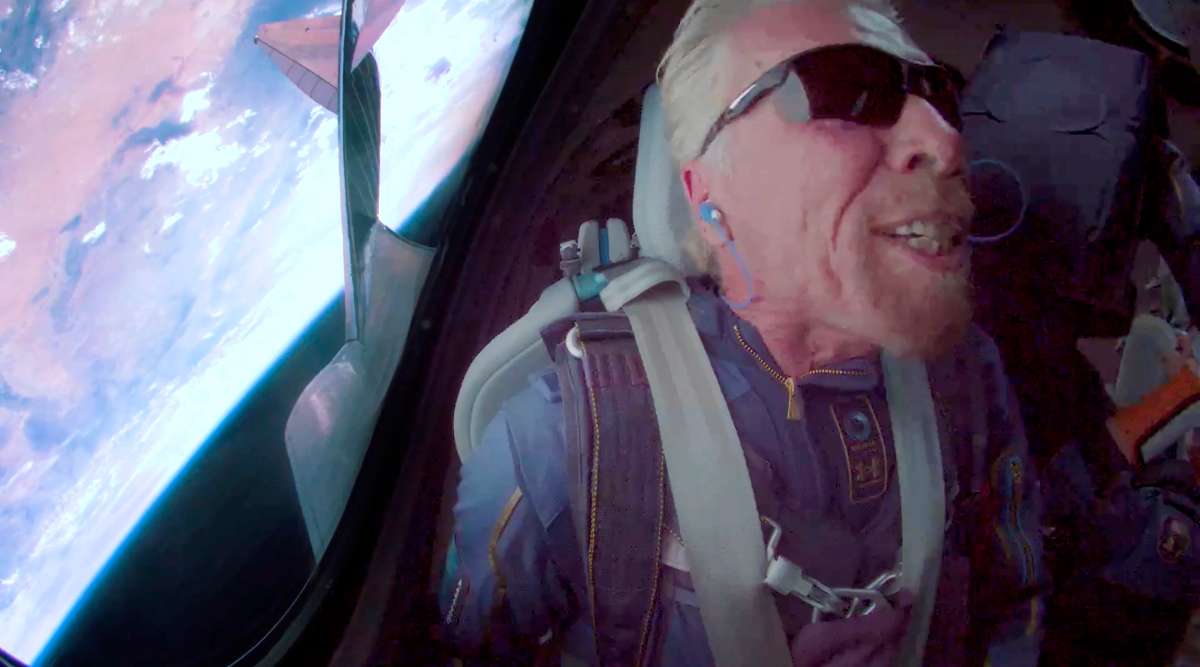 “Fue mágico”: Richard Branson tras llegar al espacio en su propio avión