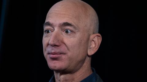 Jeff Bezos, el hombre más rico del mundo, deja de ser el jefe de Amazon el día de hoy