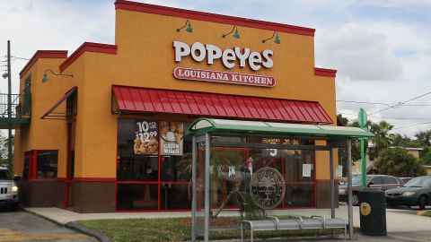 Popeyes pondrá a disposición del público los nuggets a partir del 27 de julio.