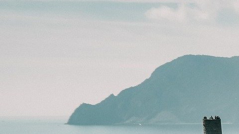 Algunos de estos pueblos idílicos están cerca del mar, otros en laderas de montañas y hay otros más que tienen ambos paisajes. (Imágenes con fines ilustrativos).