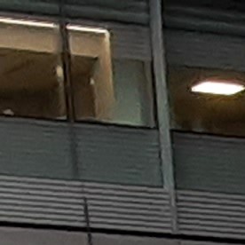 Unidades de NYPD y FDNY en un hospital.