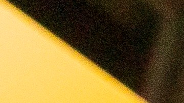 New York (United States), 04/08/2021.- Supporters of Republican mayor candidate Curtis Sliwa gather with signs calling on New York Governor Andrew Cuomo to resign, outside of his office in New York, New York, USA, 04 August 2021. Cuomo has come under intense pressure from local and national leaders in the Democratic Party to resign following the previous day release of a months-long investigation by the office of New York Attorney General Letitia James that determined Cuomo sexually harassed multiple current and former staff members. (Protestas, Estados Unidos, Nueva York) EFE/EPA/JUSTIN LANE