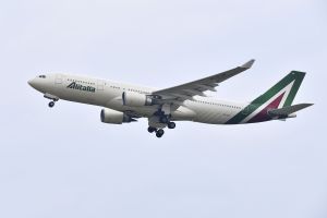 Alitalia no puede más y cerrará definitivamente, cancelará todos sus vuelos posteriores al 15 de octubre