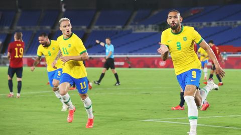 Matheus Cunha enseñó el camino del bicampeonato olímpico.