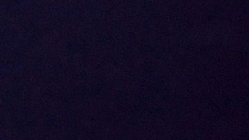 Cardi B presume mínimos bikinis y hasta hilo dental con su avanzado embarazo y enciende las redes sociales.