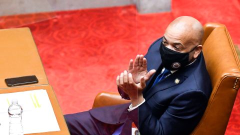 El presidente de la Asamblea Carl Heastie aseguró que su objetivo es realizar la investigación sobre Cuomo con la debida prisa.