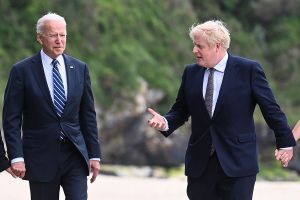 Joe Biden y Boris Johnson convocan a una Cumbre de Líderes del G7 sobre Afganistán