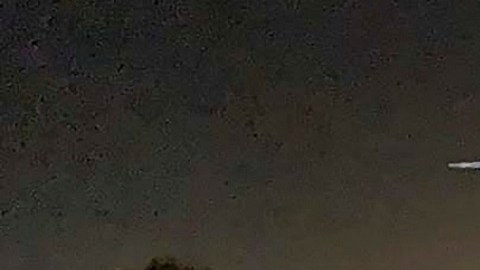 Los aviones militares de EE.UU. seguirán con la evacuación desde Afganistán.