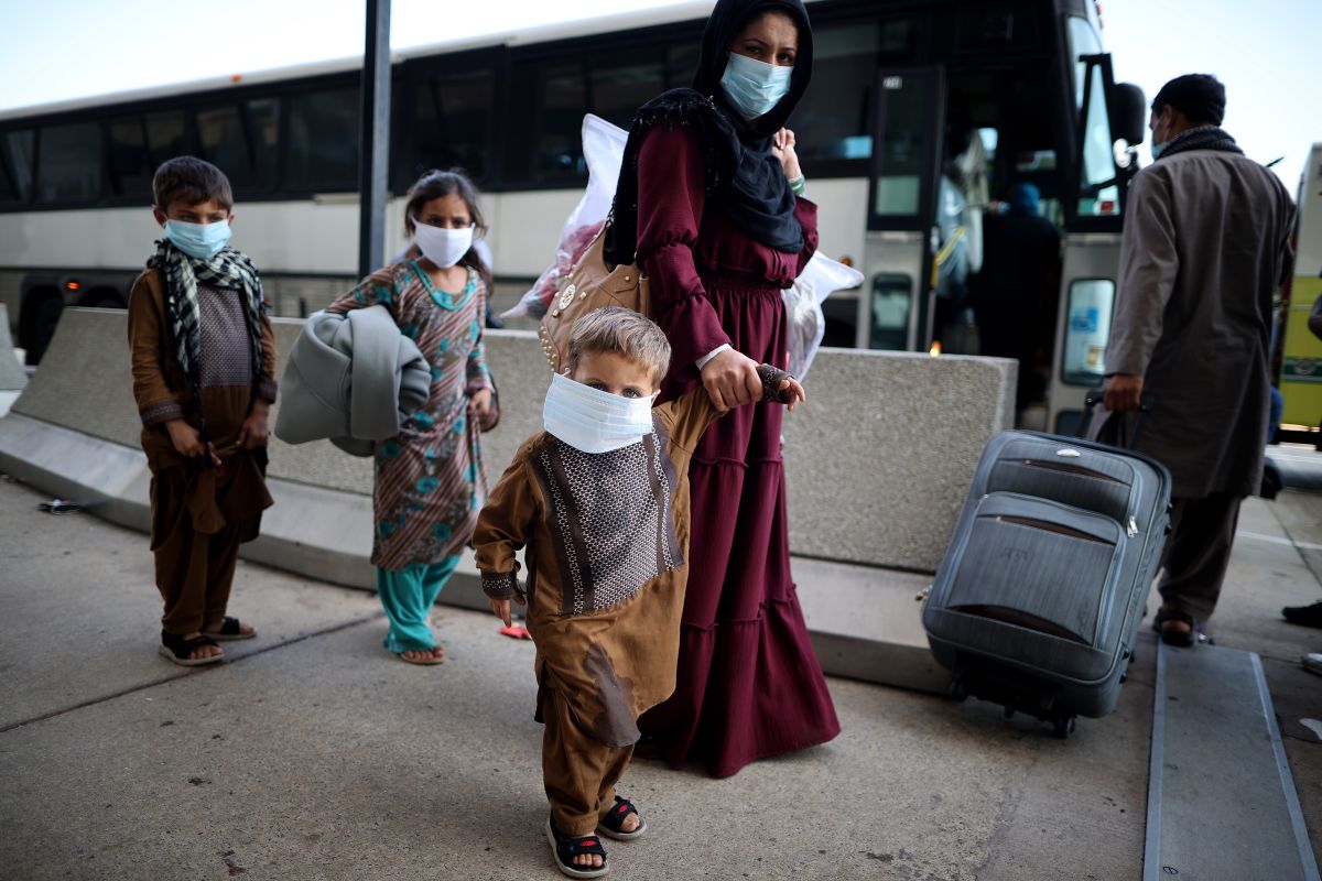 Pentagon confirms more evacuations in Afghanistan despite credible specific threats of new attacks