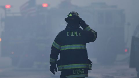 Bombero FDNY en acción, 2015.