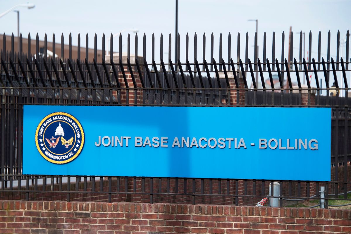 La entrada principal a la Base Anacostia-Bolling en Washington DC.