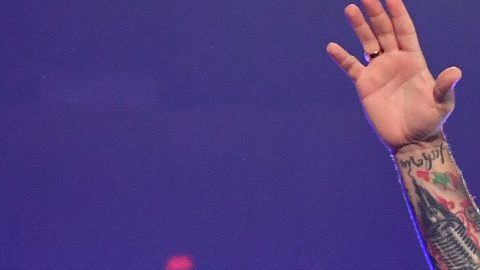 Ex integrante de Chino y Nacho hace historia con su concierto virtual Nacho Sinfónico y marca un precedente en el género urbano.