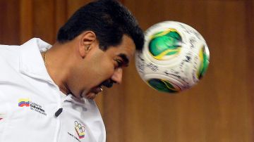 Nicolas Maduro y Messi