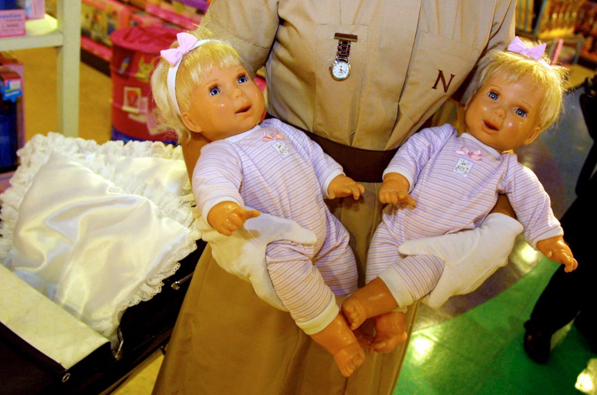 The world’s most expensive babysitters train at Norland College in London – they can charge up to $ 170,000 annually The world’s most expensive babysitters train at Norland College in London – they can charge up to $ 170,000 annually