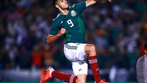 El delantero mexicano no juega con la selección desde octubre de 2020.