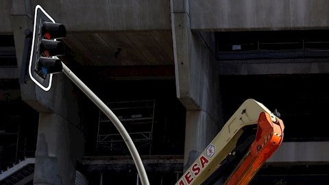 La tienda permanece cerrada mientras hacen las investigaciones.