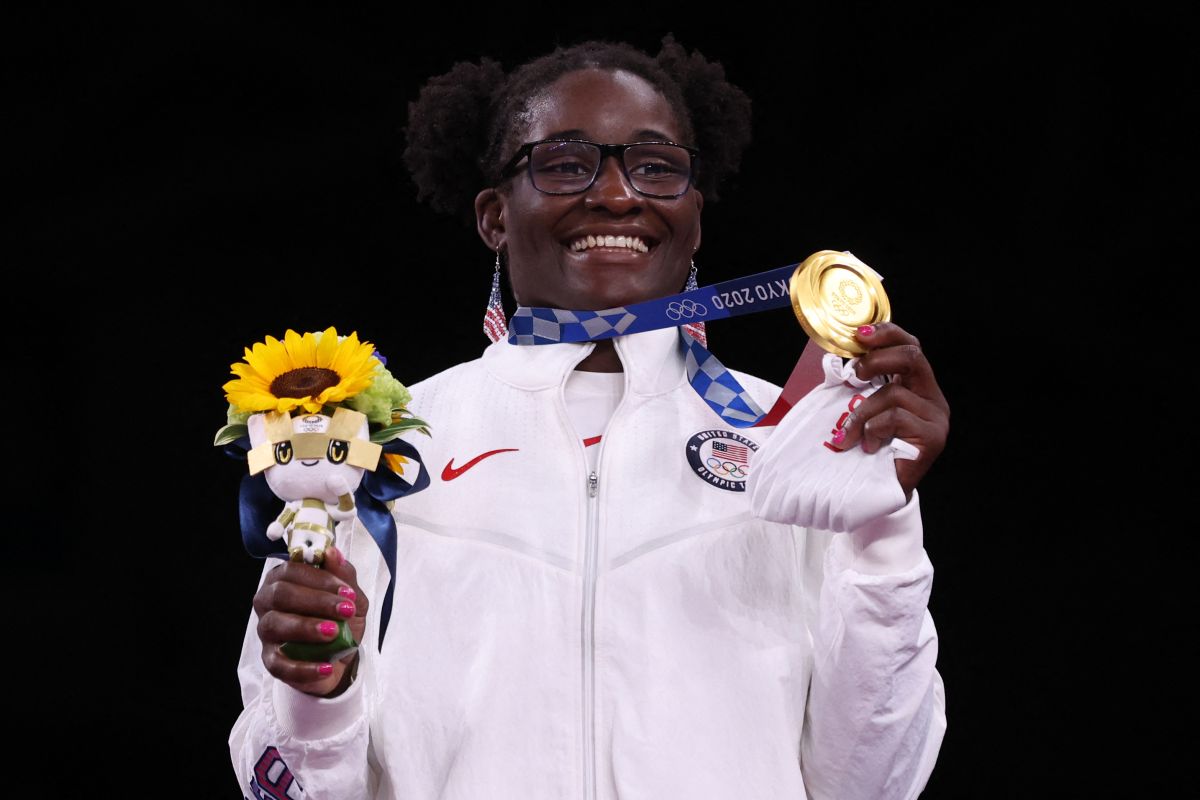 US Olympic Wrestler Who Won Gold Will Buy A Food Truck For Her Mom With Her Prize