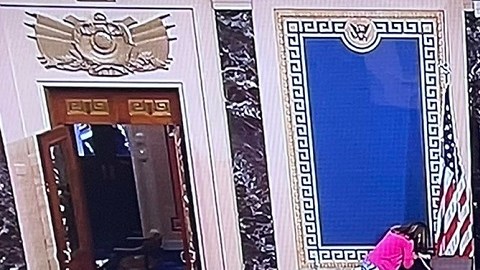 Los senadores aprobaron a la directora de USCIS el viernes.