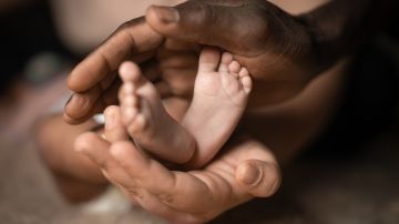Diferencias raciales madre bebé