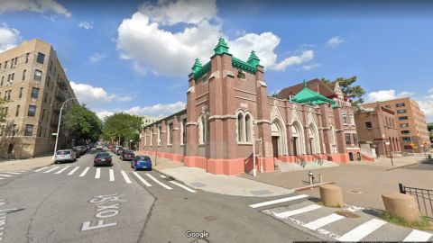 St. Athanasius Roman Catholic Church, El Bronx, NYC.