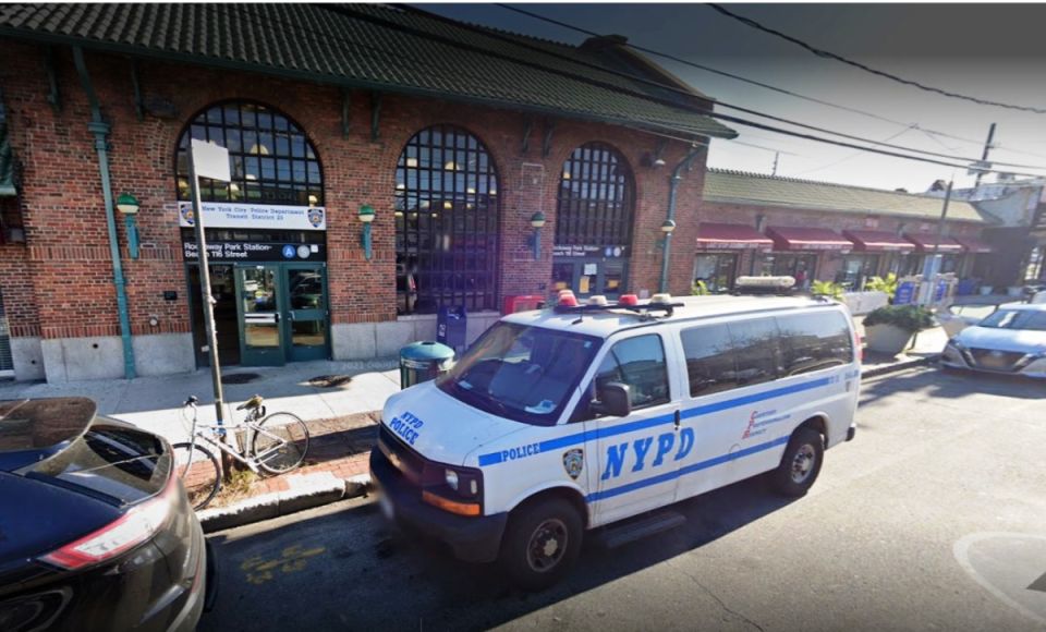 Fifteen-year-old shot to death on the subway in Queens; 4th homicide on New York public transportation in two weeks