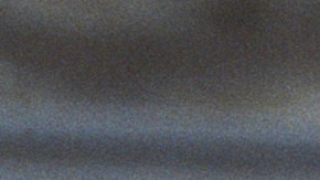 El pastel subastado fue enviado al personal real y fue entregado a Moyra Smith, quien trabajaba en Clarence House para la Reina Madre.