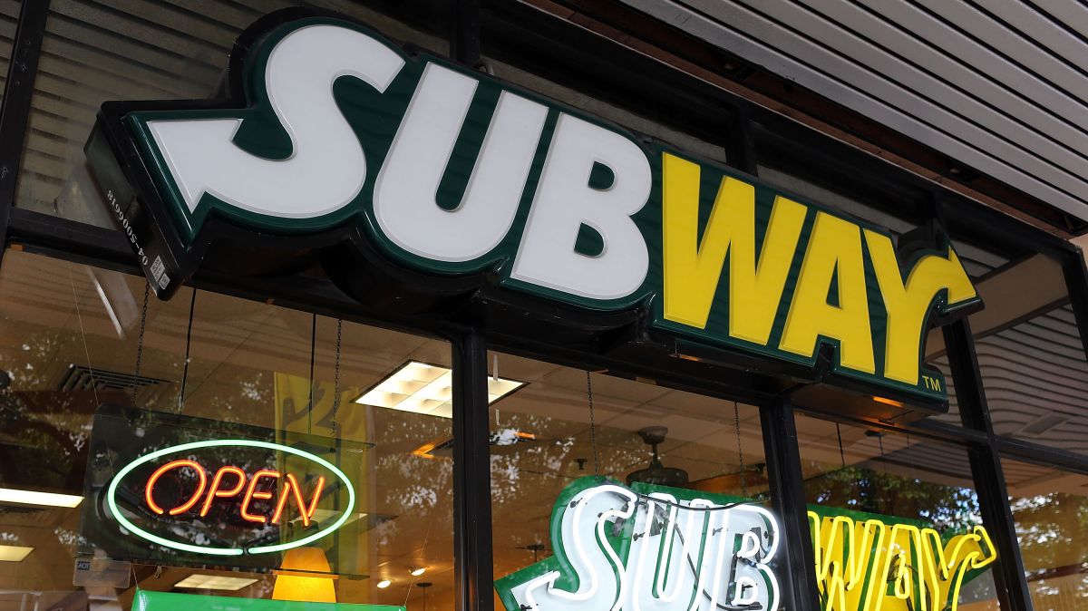 Subway tiene más de 40,000 ubicaciones en todo el mundo, lo que la convierte en la franquicia número uno en la industria de restaurantes de comida rápida.