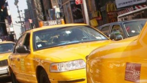 Taxi clásico de NYC.