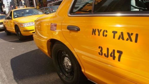 Taxi clásico de NYC.