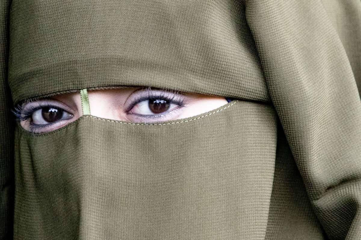 Hijab, niqab, burka: cuáles son los distintos tipos de velo islámico - El  Diario NY