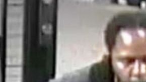 NYPD busca a este hombre.