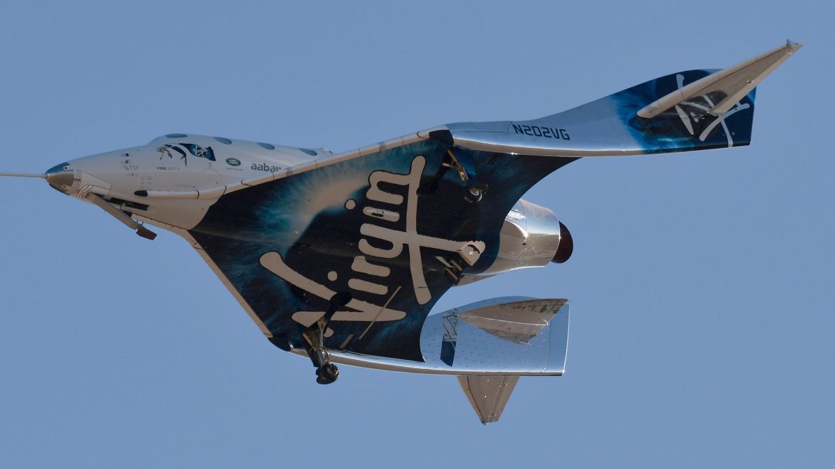 Virgin Galactic tourist space flights sells tickets starting at $ 450,000 Virgin Galactic tourist space flights sells tickets starting at $ 450,000