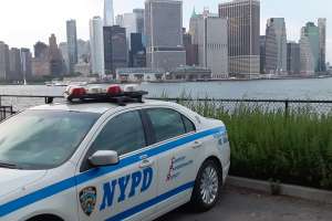 Detectives culpan a "demócratas liberales" por crimen e impunidad en Nueva York; Comisionado NYPD rechaza soltar más presos para aliviar violencia carcelaria