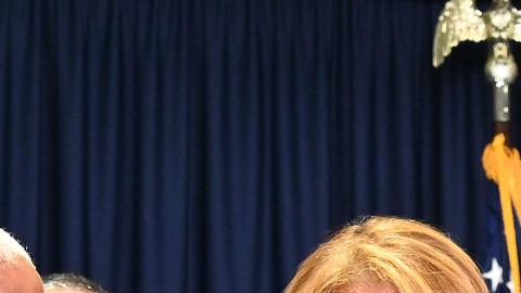 La mandataria estatal asegura que están tratando de destapar una "olla de presión" en el sistema carcelario.