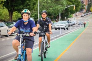 Anuncian fase final del rediseño de Queens Boulevard con más vías para bicicletas y peatones