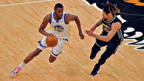 Wiggins se perdería la mitad de la temporada si no se vacuna.