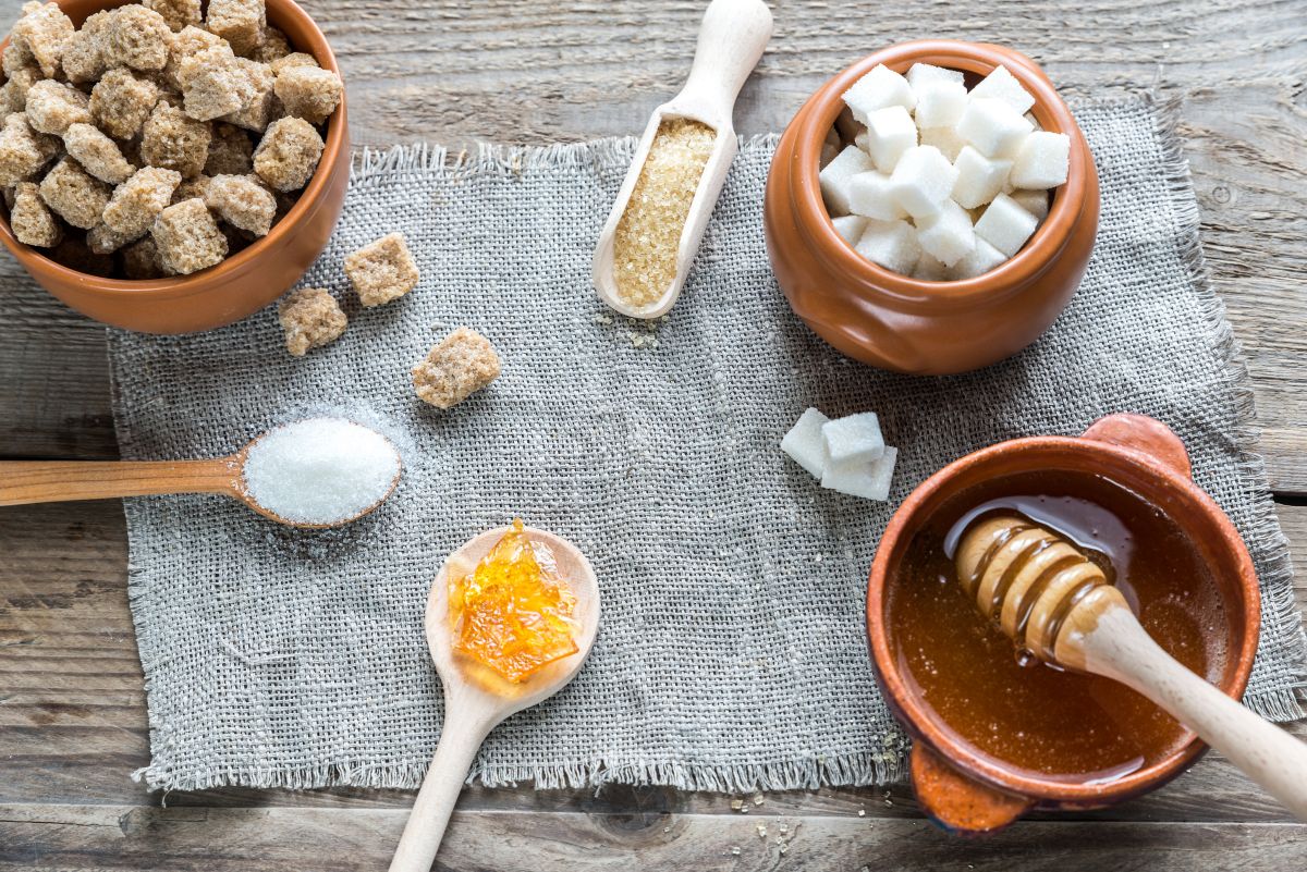 Diabetes: honey vs granulated sugar, which is safer for diabetics