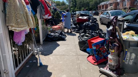 Los principales afectados por Ida en NYC fueron residentes en sótanos en varios vecindarios en Queens.