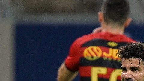 Costa firmó contrato con el Galo hasta diciembre de 2022.