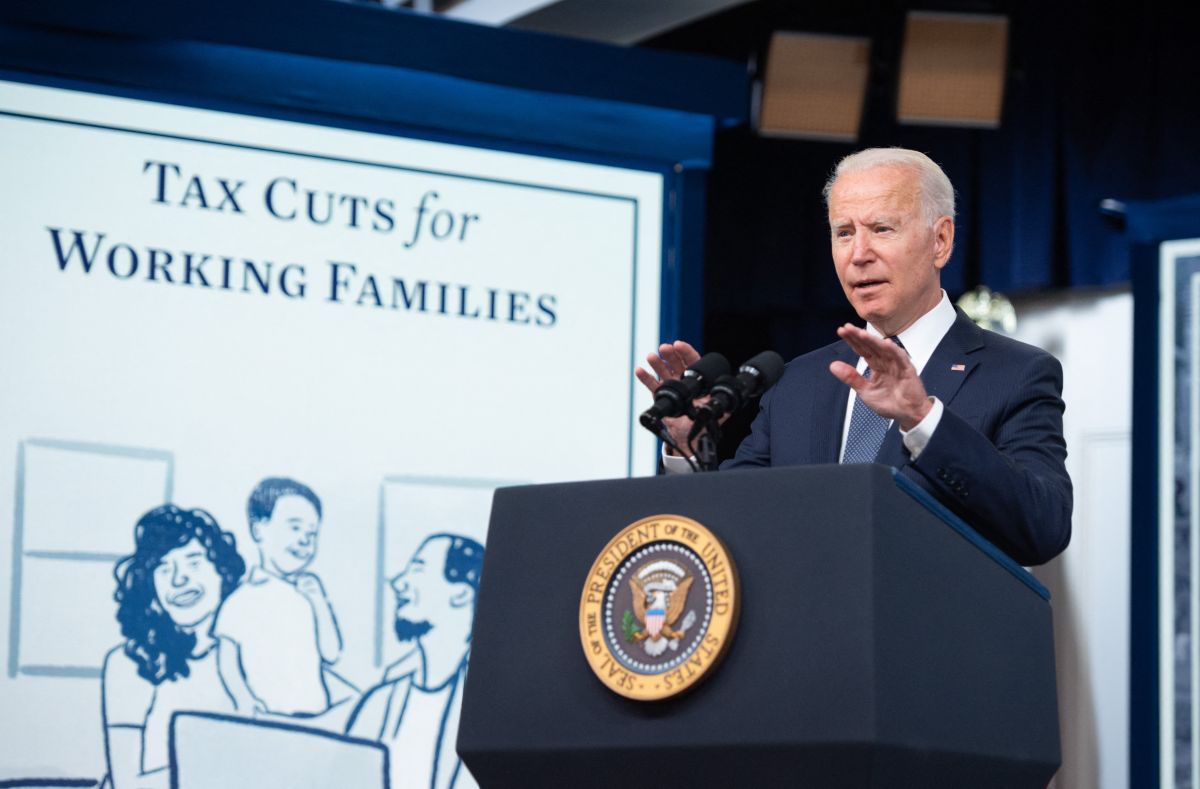 IRS releases third check under Biden’s “Child Tax Credit” this Wednesday