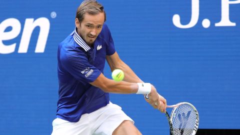 Daniil Medvedev DE Rusia celebra su pase a la final del US Open al eliminar Felix Auger-Aliassime  de Canada.