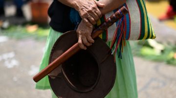 Indigenas mayas